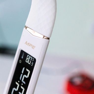 Đèn Bàn LED Cảm Ứng 3 Chế Độ Sáng Kèm Đồng Hồ LCD  - MPE TL11