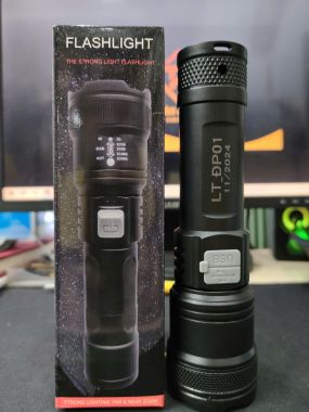 Đèn Pin Siêu Sáng Cầm Tay Nhỏ Gọn Rọi Siêu Xa