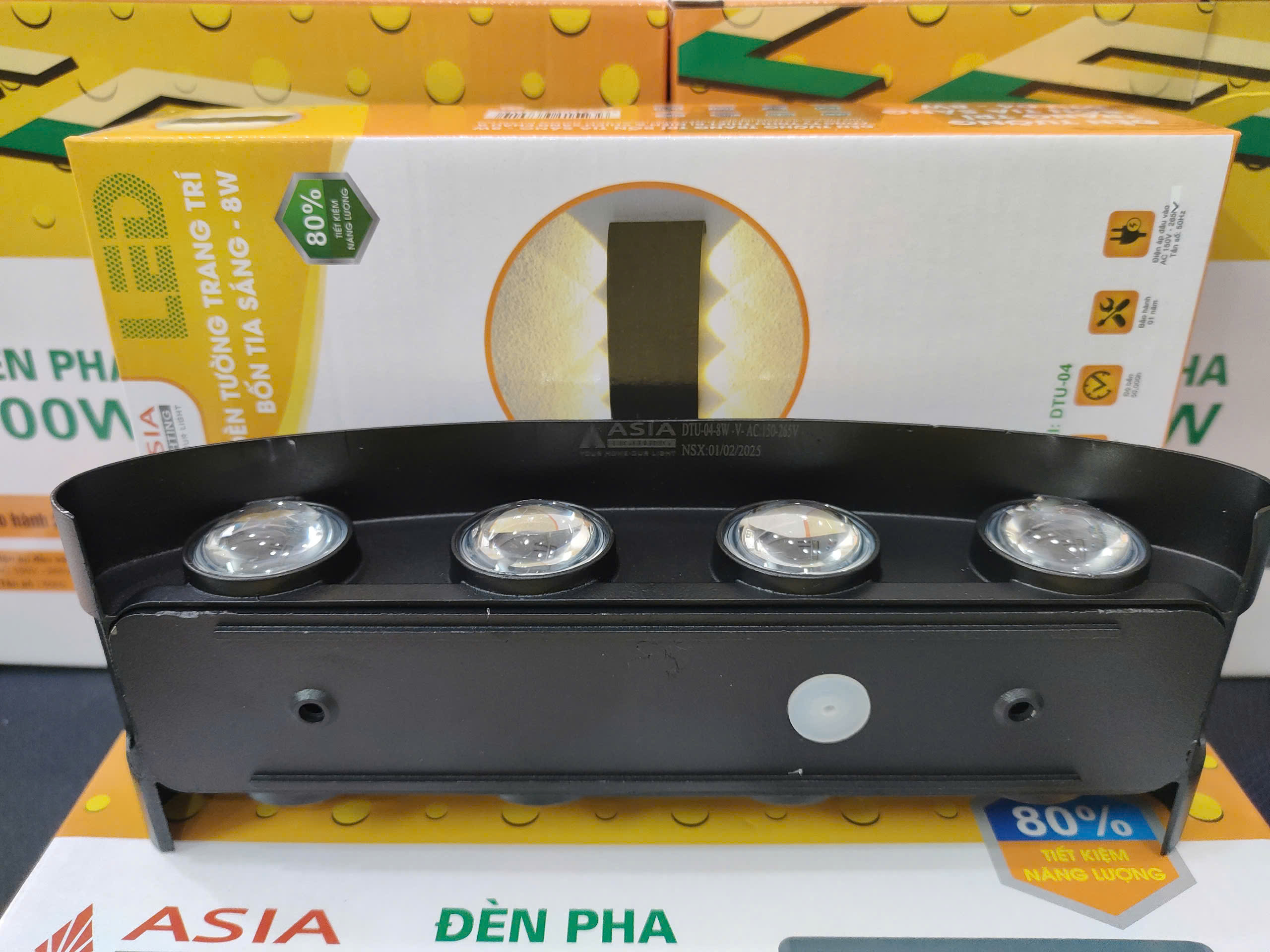 Đèn Hắt Tường Trang Trí Chính Hãng ASIA LIGHTING ÁNH SÁNG VÀNG/ TRẮNG