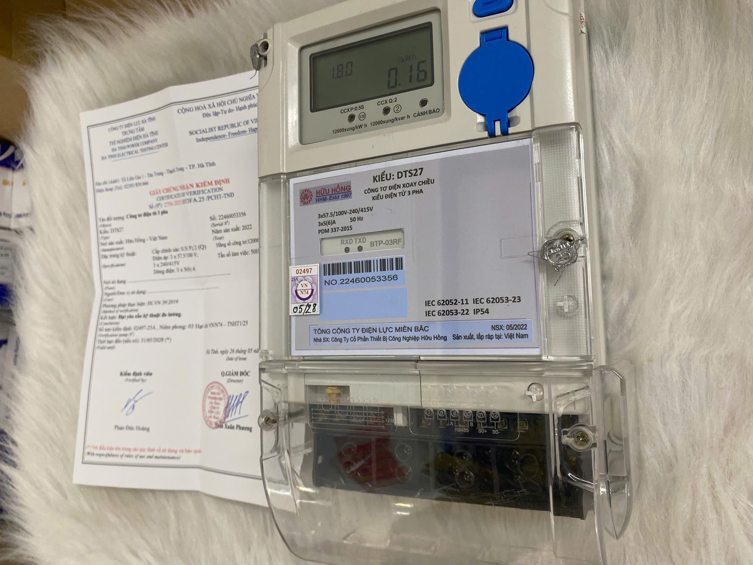 Công Tơ Điện Tử 3 Pha DTS27 3x5(6)A Hữu Hồng – Gián Tiếp, 1 Biểu Giá và 3 Biểu Giá